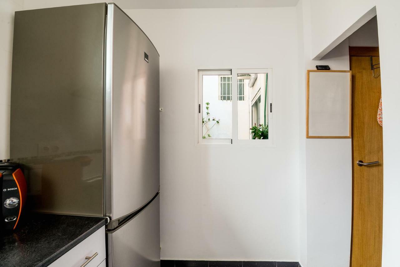 Confortable Apartamento * La Marina De Valencia Luaran gambar